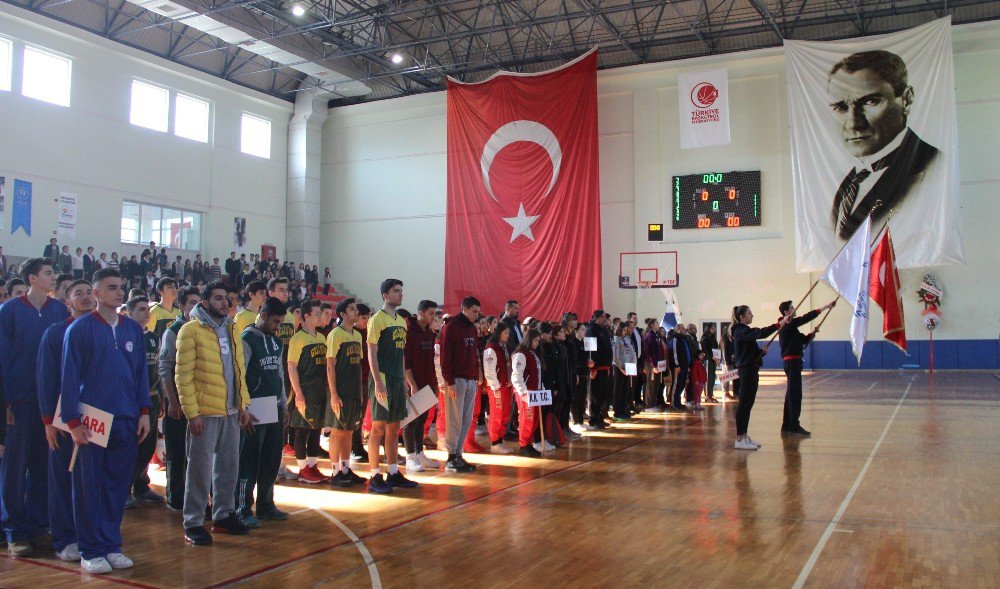 Türkiye Okul Sporları Basketbol Yarı Final Turnuvası Başladı