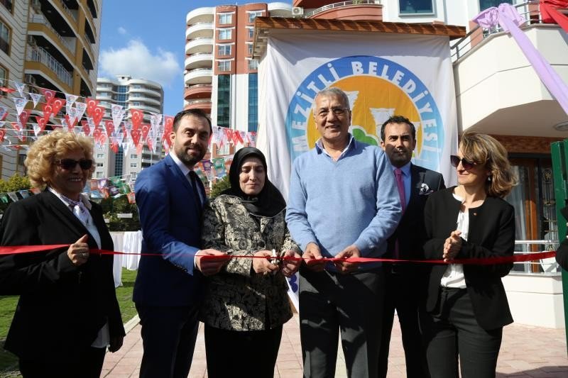 Mezitli’de Gülbahar Özmen Aktif Yaşlanan Evi Açıldı