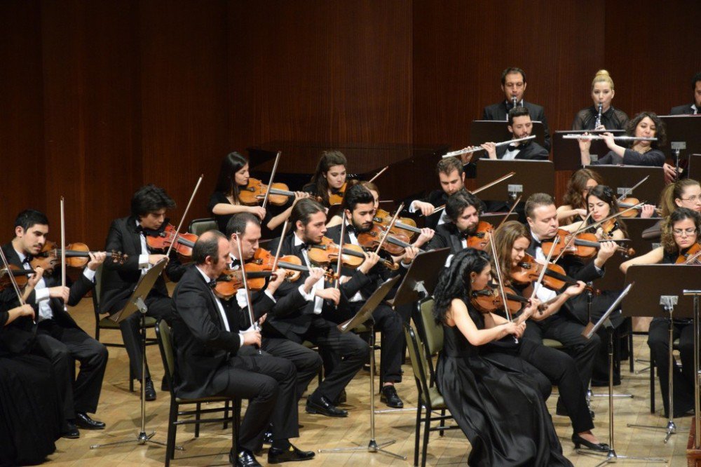 Anadolu Üniversitesi Senfoni Orkestrasından Muhteşem Konser