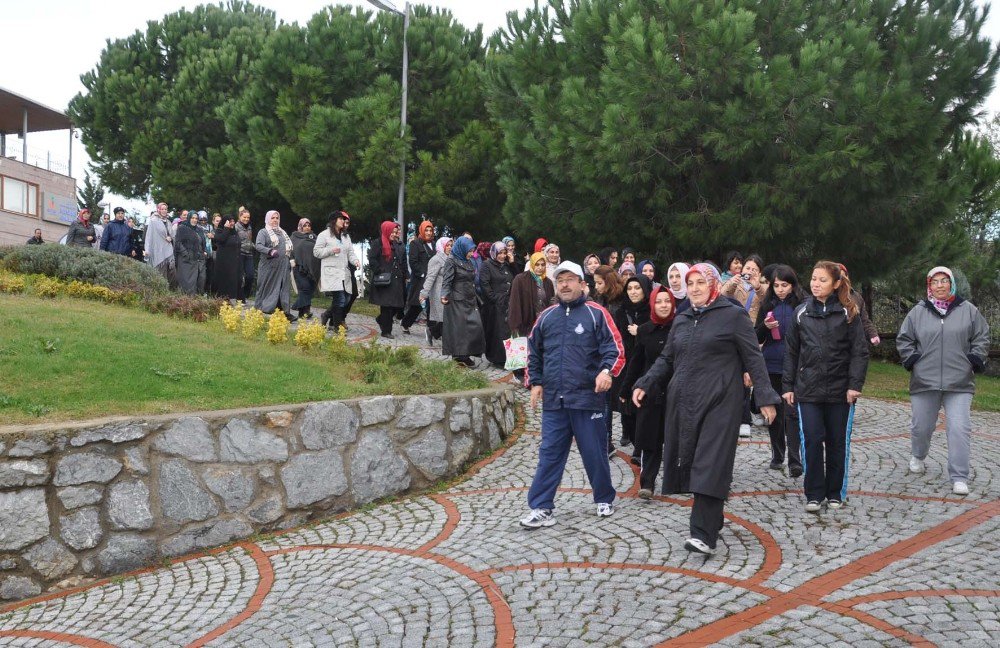 Darıca’da Sağlıklı Yaşam Yürüyüşü