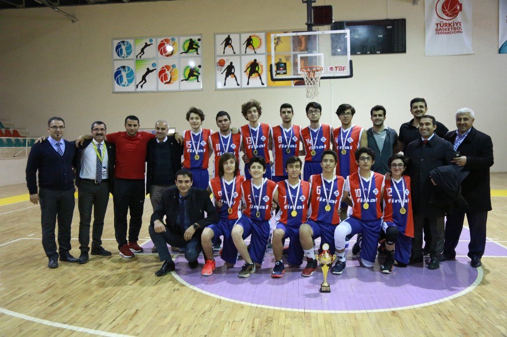 Final Okulları Basketbolda İl Birincisi Oldu