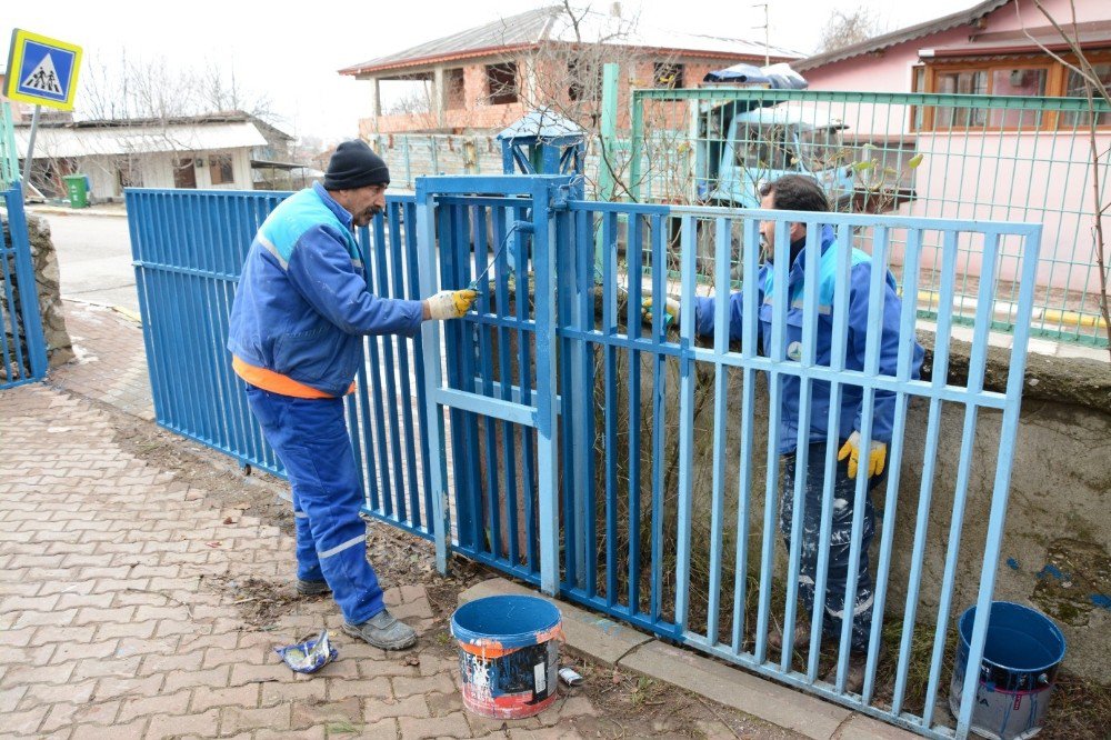 Kartepe Yeşil Ve Maviye Boyanıyor