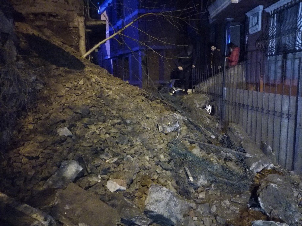 Şişli’de İstinat Duvarı Çöktü