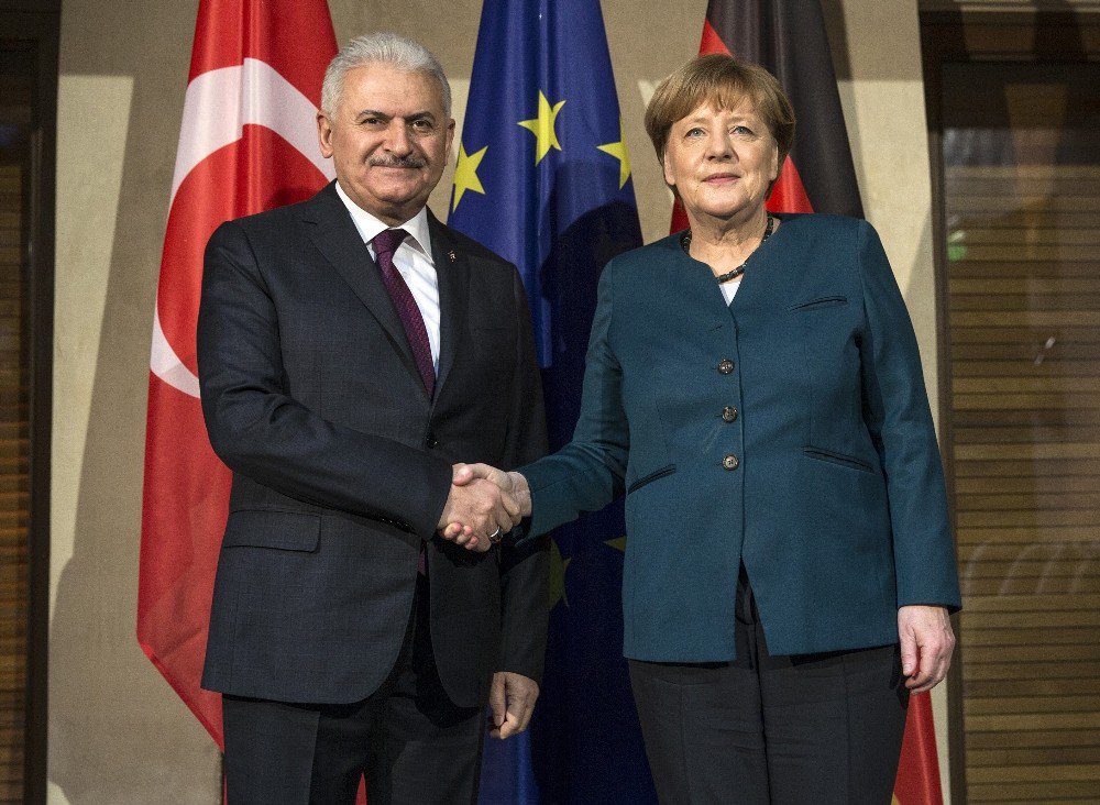 Başbakan Yıldırım Merkel’le Görüştü