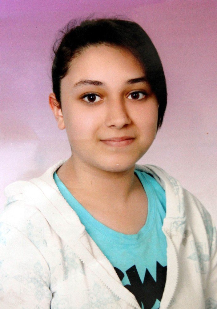 17 Yaşındaki Aleyna’dan 11 Gündür Haber Alınamıyor