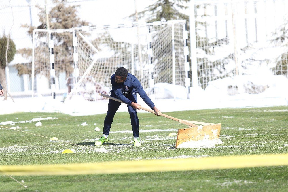 Trabzonspor, Alanyaspor Maçı Hazırlıklarını Sürdürdü