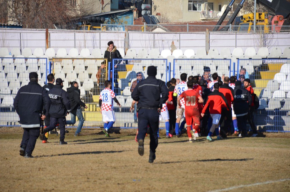 Maç Sonu Saha Karıştı