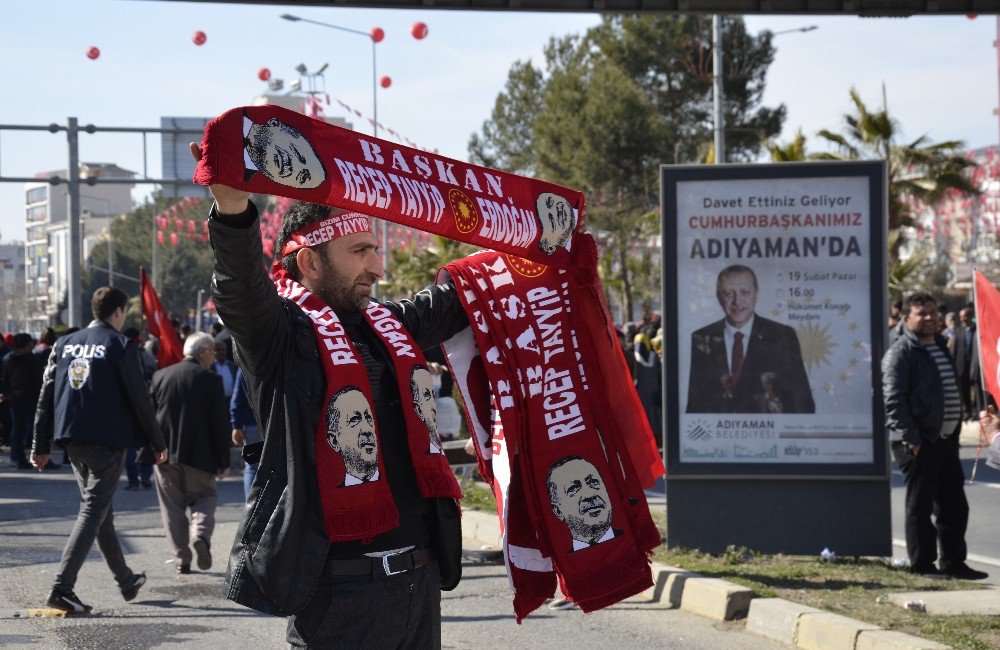 ‘Başkan’ Yazılı Atkılar Büyük İlgi Gördü