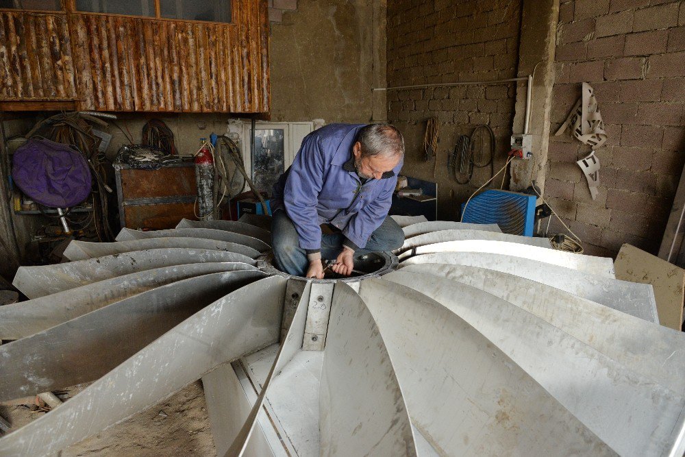 Uçaklardan Esinlenip Pervaneli Klima Sistemi İçin Kolları Sıvadı