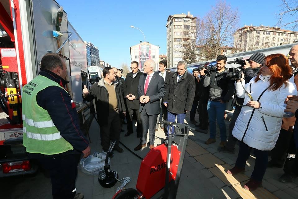 Başkan Kamil Saraçoğlu: Halkımıza Daha İyi Hizmet Sunabilmek İçin Araç Filomuzu Genişlettik