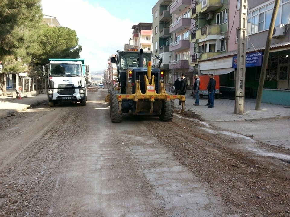 Soma’nın Caddelerinde Yoğun Mesai