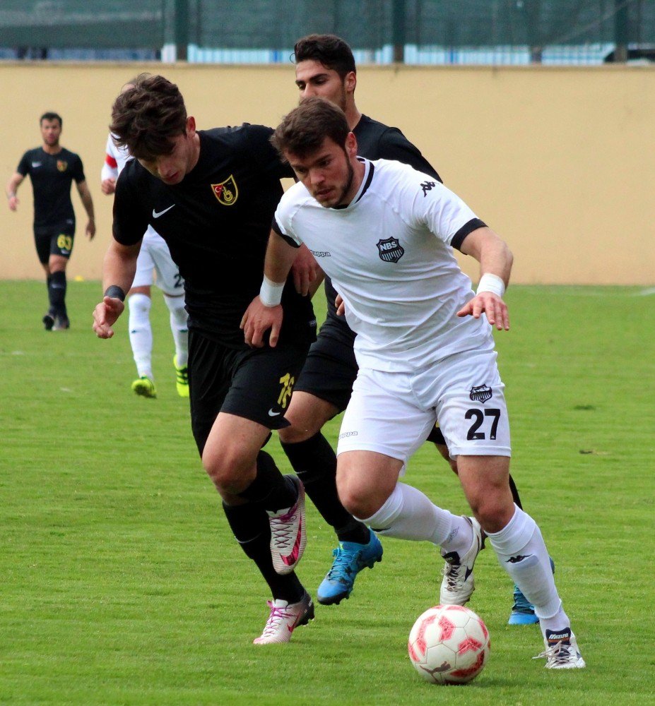 Nazilli Belediyespor İstanbul’da Kaybetti