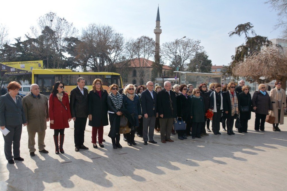 Başkan Albayrak Yardımsevenler Derneğinin Kuruluş Yıldönümünü Kutladı