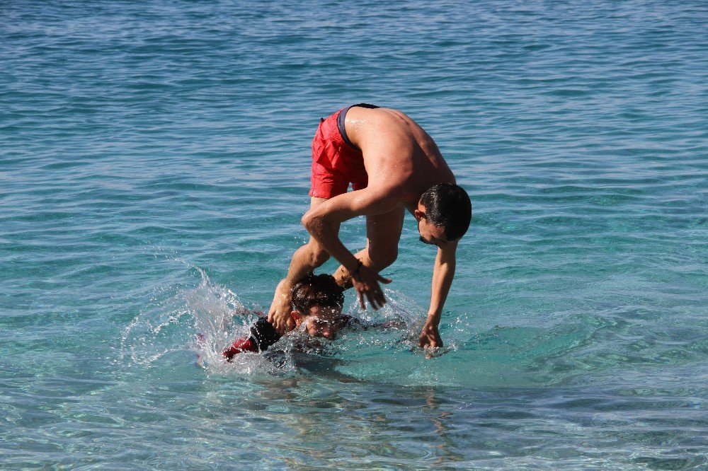 Fethiye’de Şubat Ayında Deniz Keyfi