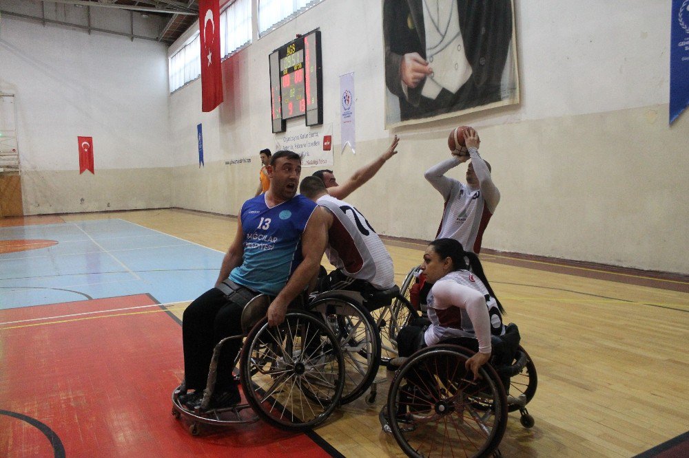 Tekerlekli Sandalye Basketbol Süper Ligi