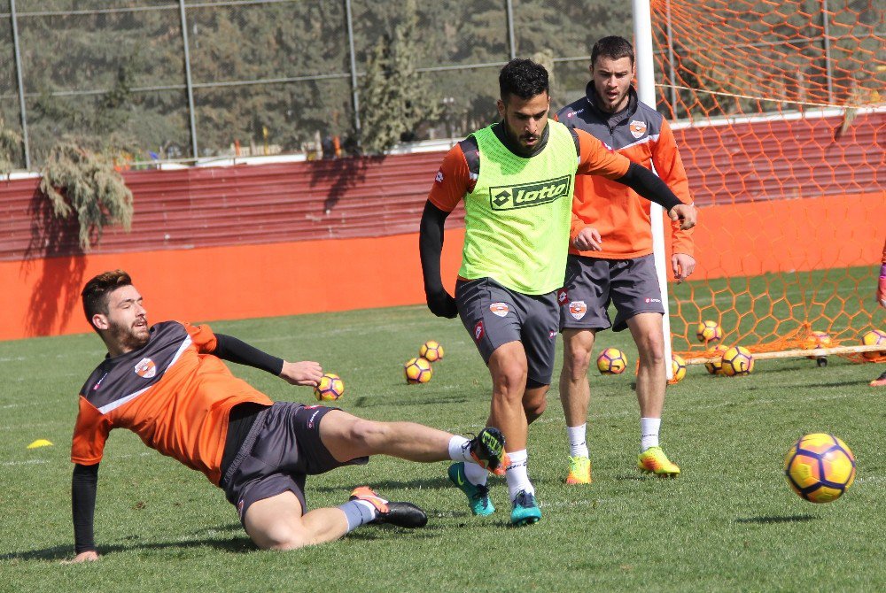 Adanaspor’da Aytemiz Alanyaspor Mesaisi Başladı