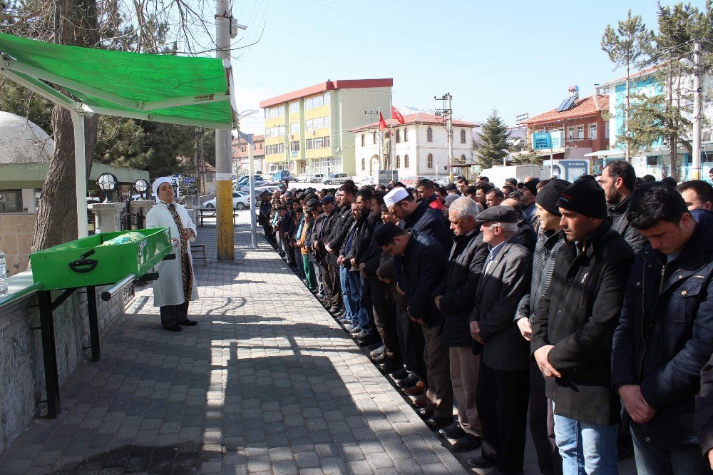 Gölet Faciasında Hayatını Kaybeden Çocuk Toprağa Verildi