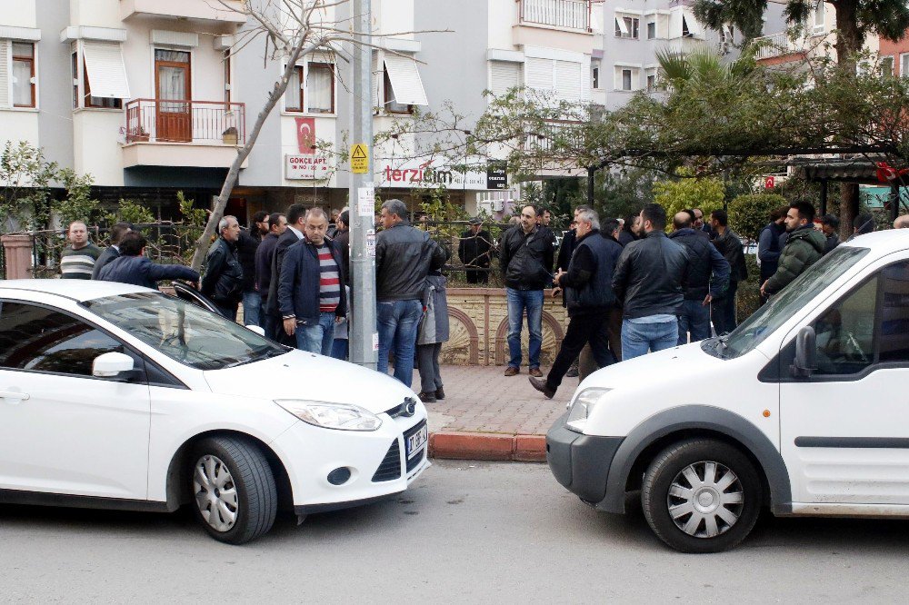 Antalya’da Polis Evinde İntihar Etti