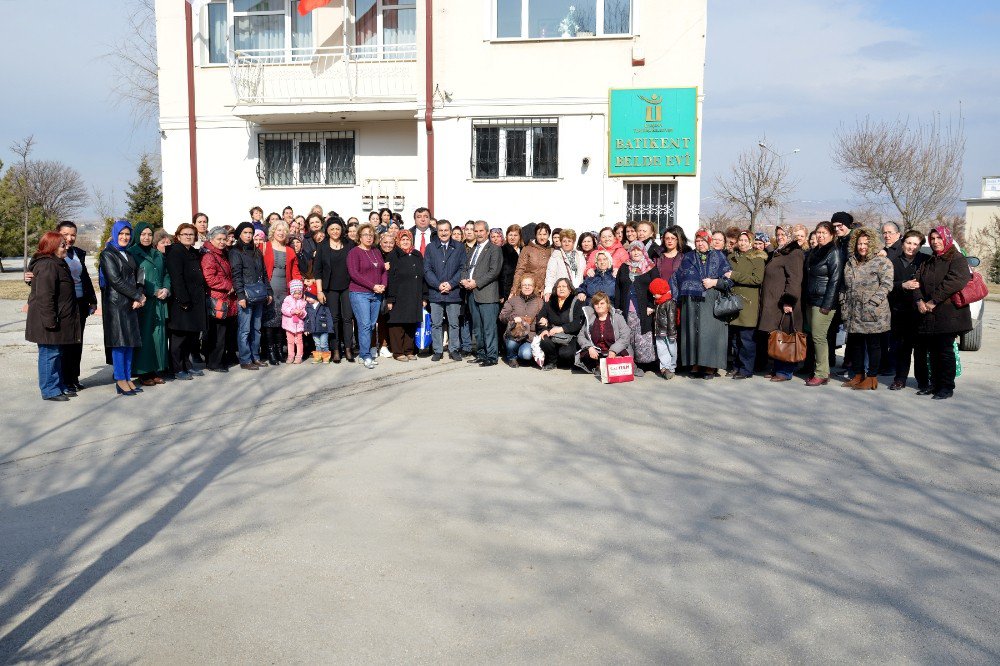 Ataç, Batıkent’te Mahalle Sakinleri İle Bir Araya Geldi