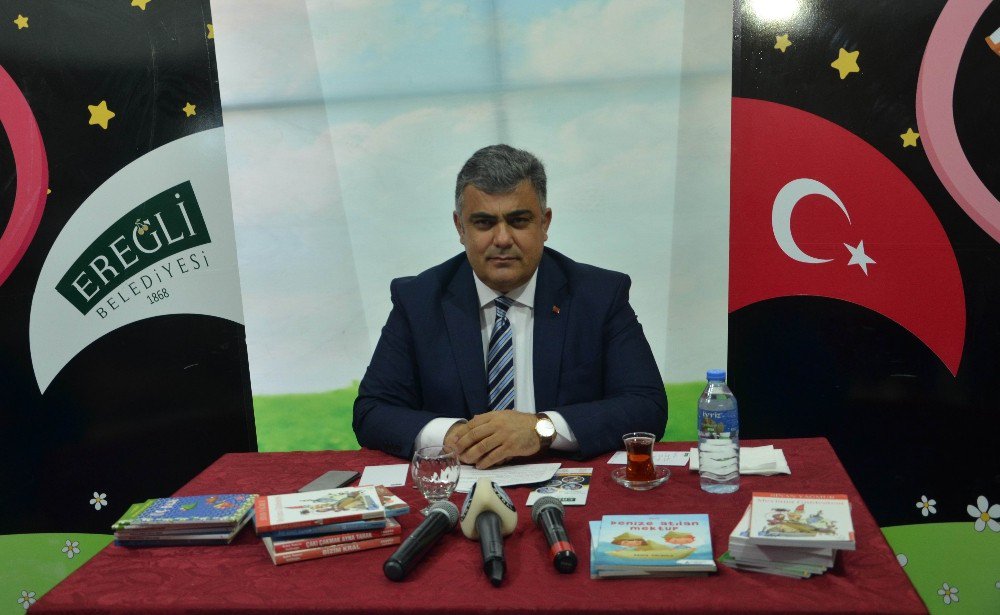 Özgüven: “Ereğli Kitap Fuarını 40 Bin Kişi Ziyaret Etti”