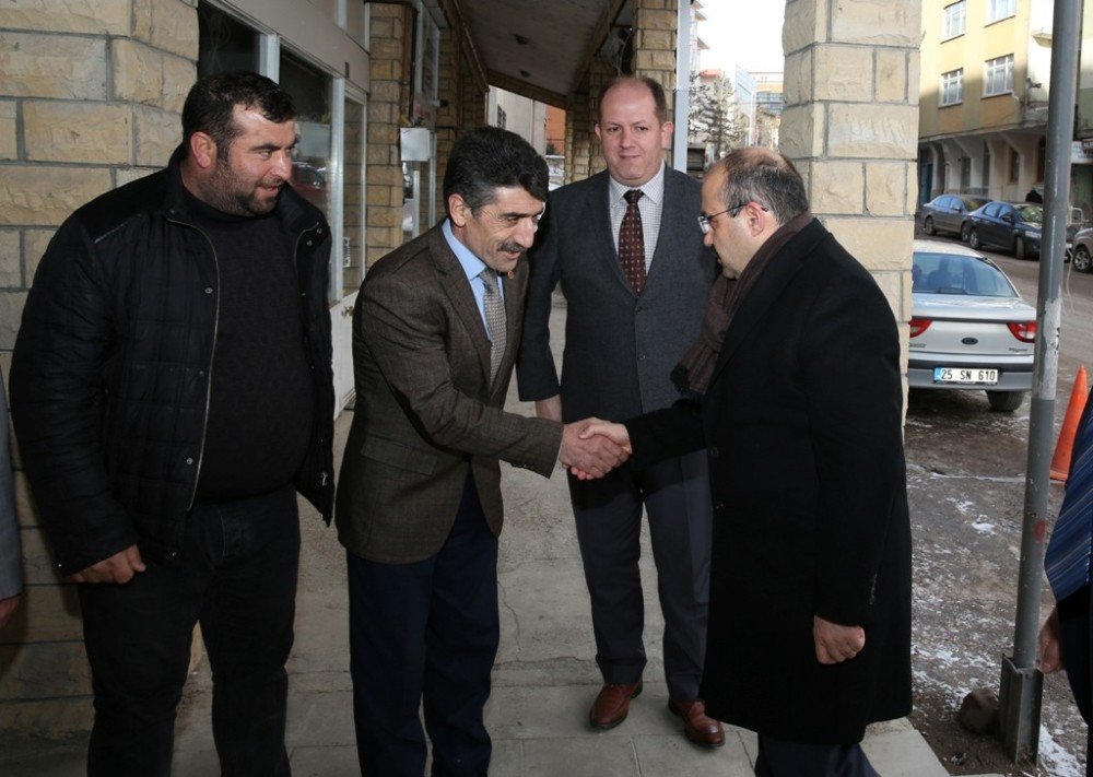 Vali Ustaoğlu’ndan, Muhtarlar Derneğine Ziyaret