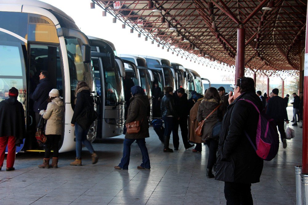 Referandum Rüzgarı Otobüs Terminallerini De Etkisi Altına Alacak