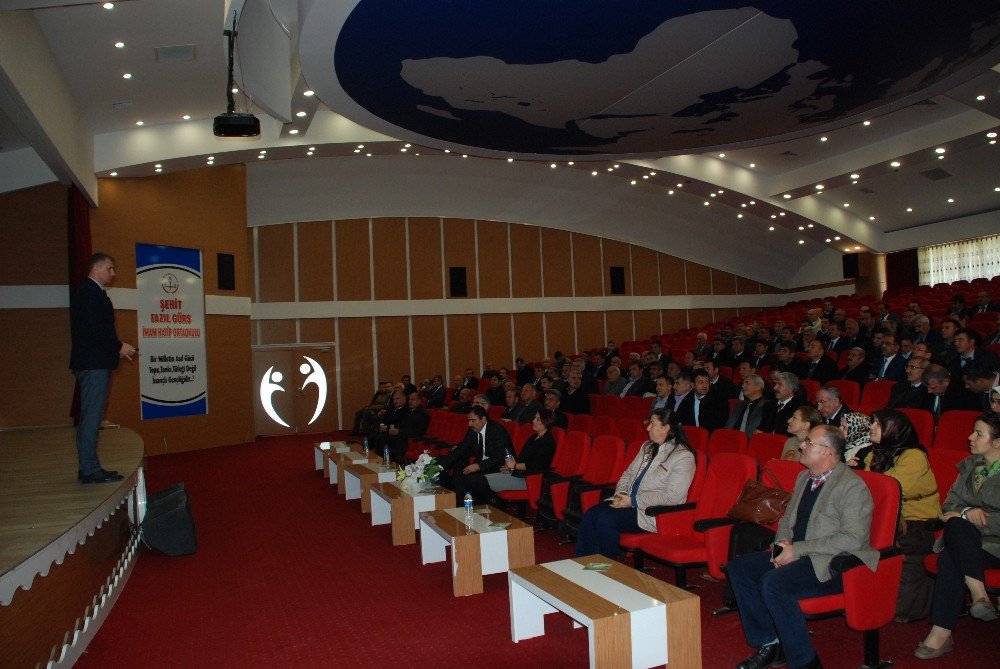 “Adıyaman Öğrenen Lider Öğretmen” Semineri