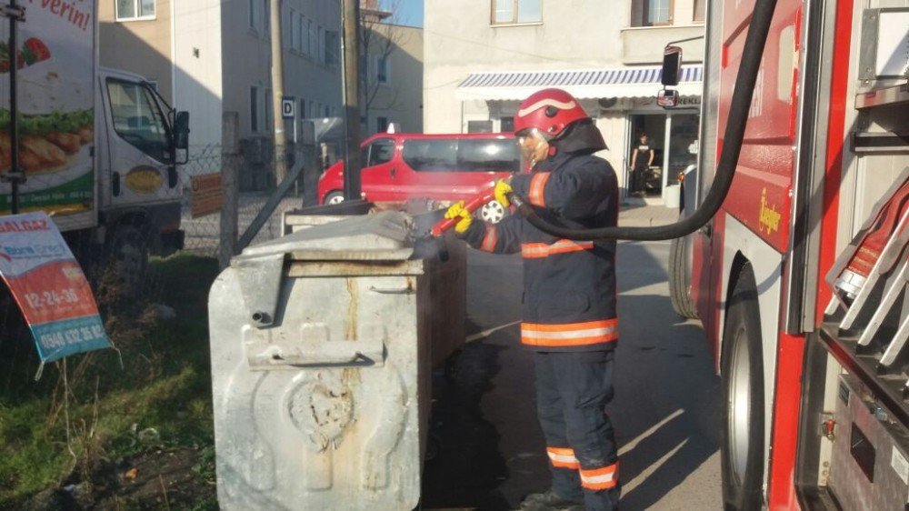 Çöp Bidonu Yangını İtfaiyeyi Harekete Geçirdi