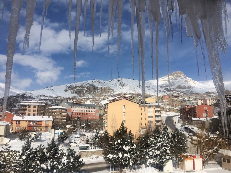 Hakkari’de Dondurucu Soğukla