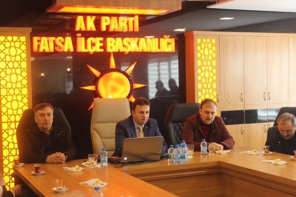 Mahalle Başkanları İle Referandum Toplantısı