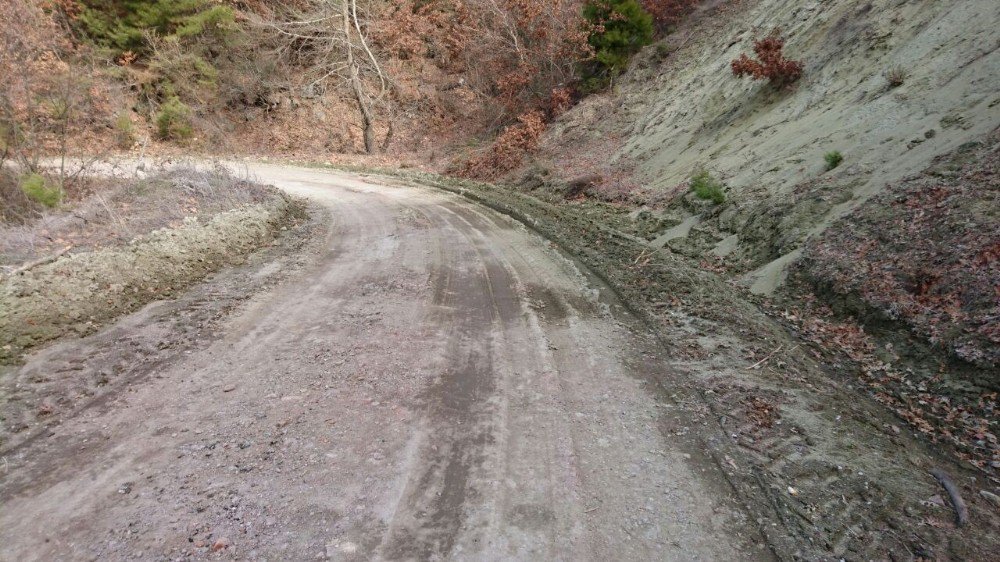 Bozulan Yolları Bakım Ve Onarım