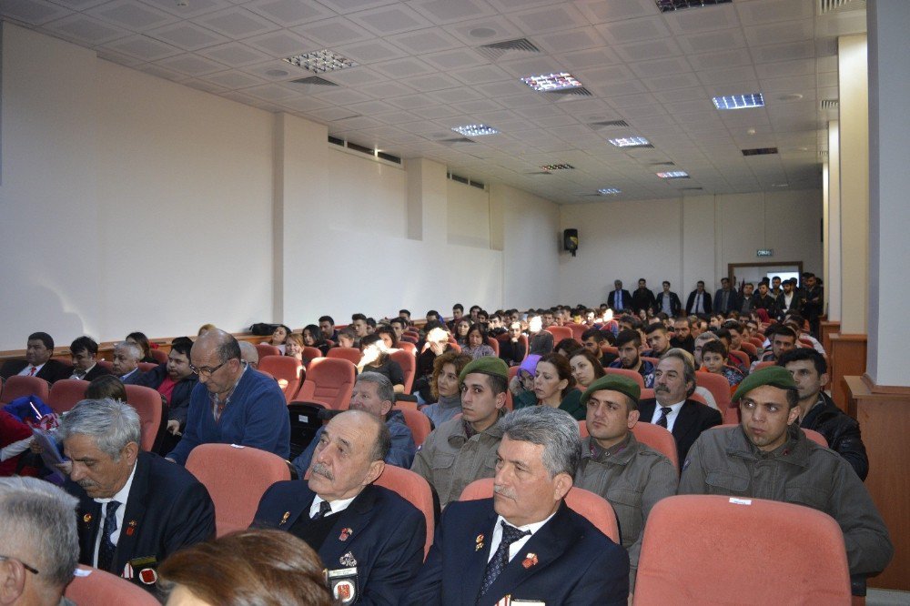 Çanakkale Gazisinin Oğlu Ayakta Alkışlandı