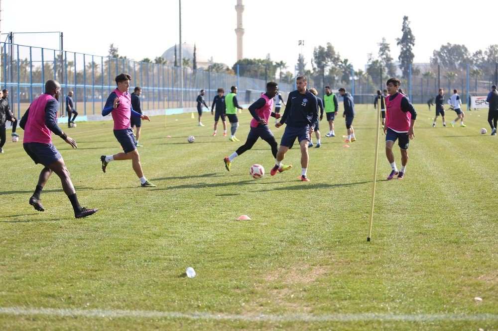 Adana Demirspor, Balıkesirspor Maçı Hazırlıklarını Sürdürüyor