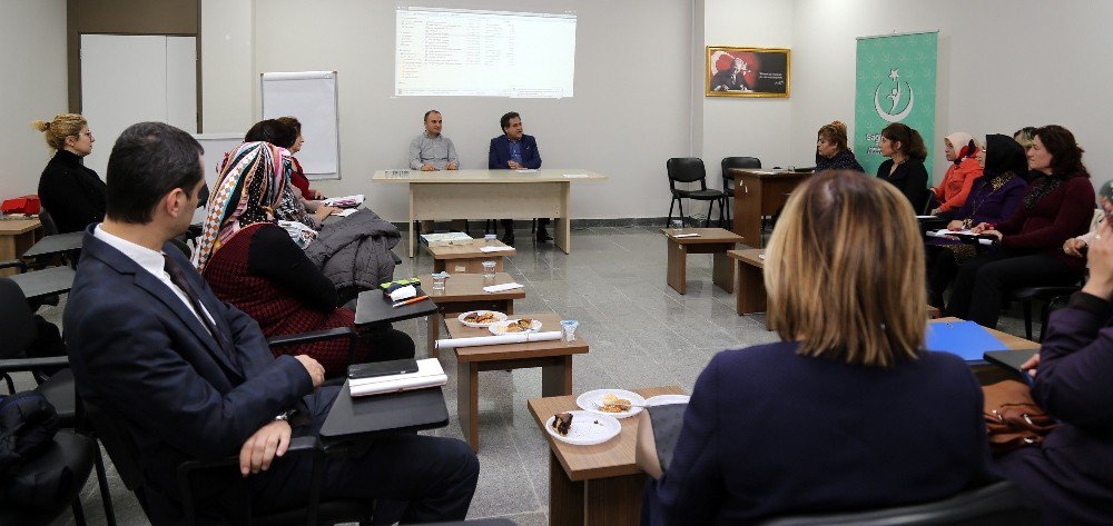 Antalya’da Sağlık Bakım Hizmetleri Toplantısı