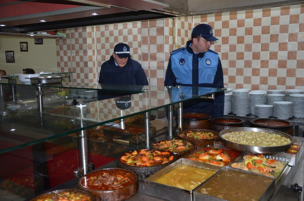 Bilecik Belediyesi Zabıta Müdürlüğü Ekiplerinin Denetimleri