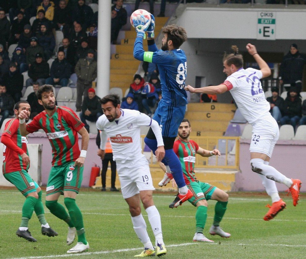 Diyarbekirspor’da Malzemeciler Görevi Bıraktı