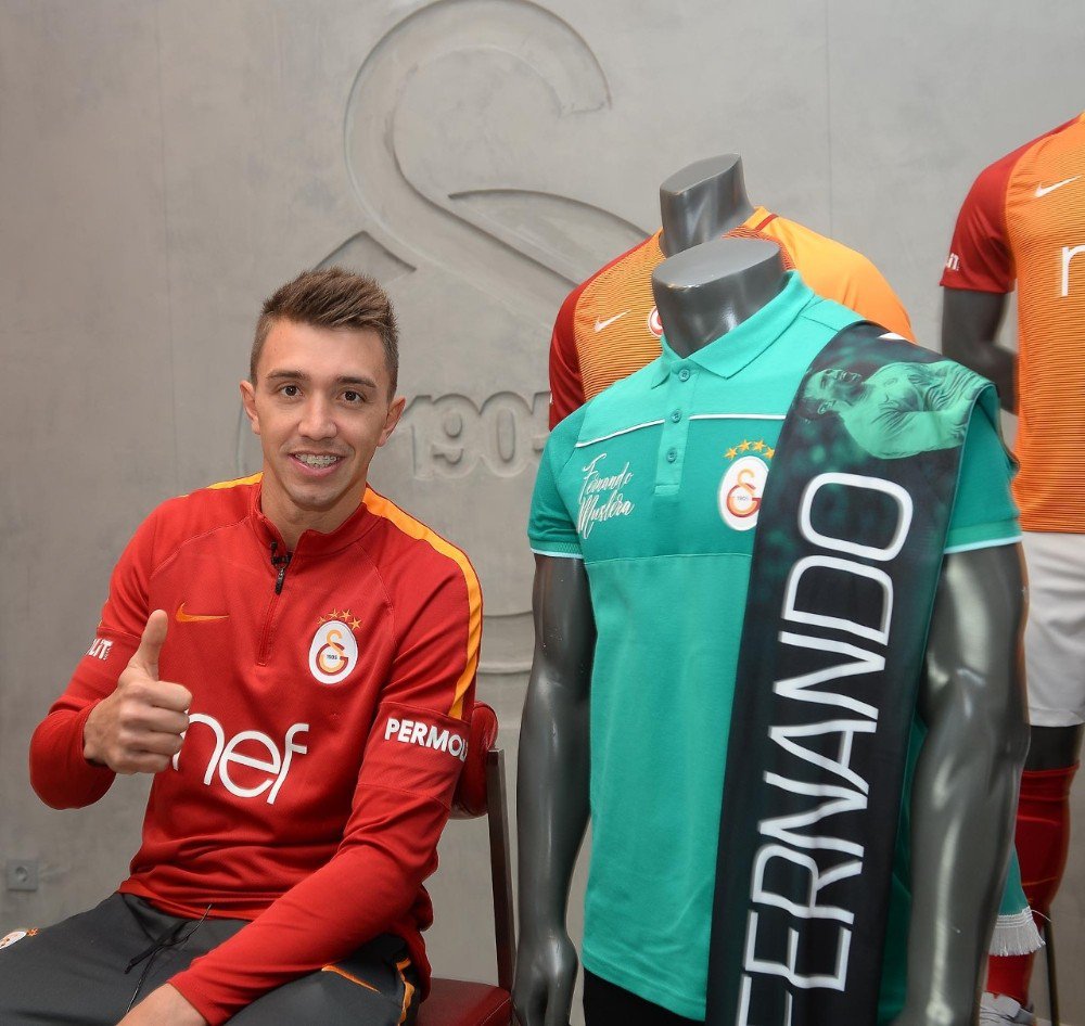 Muslera: “Rekorlar Kırılmak İçindir”