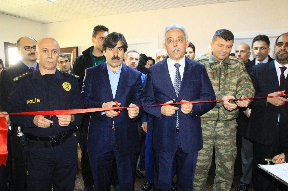 Hakkari’de Semt Kütüphanesi Açılışı