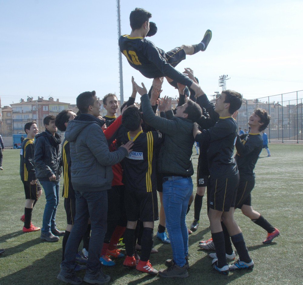 Kayseri’yi U-15 Türkiye Şampiyonası’nda Kocasinan Şimşekspor Temsil Edecek