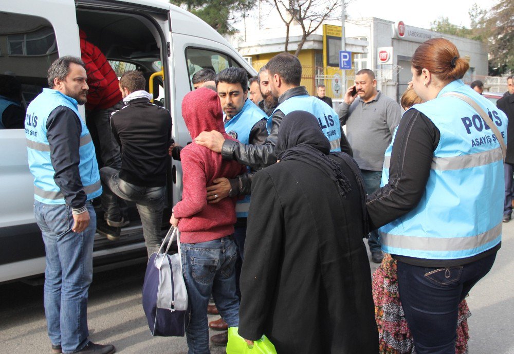 Samsun’da Aranan Şahıslara Operasyon: 42 Gözaltı