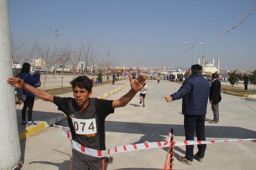 Şanlıurfa’nın 13 İlçesi Krosta Kıyasıya Yarıştı