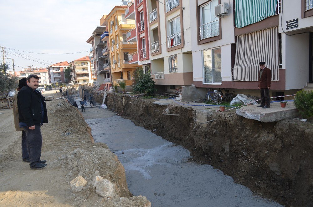 Selçuk’ta, Dere Islahına Vatandaştan Tepki