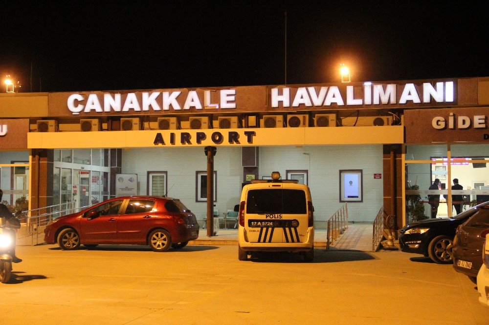 Almanya Uçağı Çanakkale’ye Acil İniş Yaptı