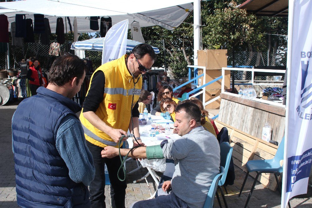 Yalıkavak Pazarında Şeker Ve Tansiyon Ölçümü Yapıldı