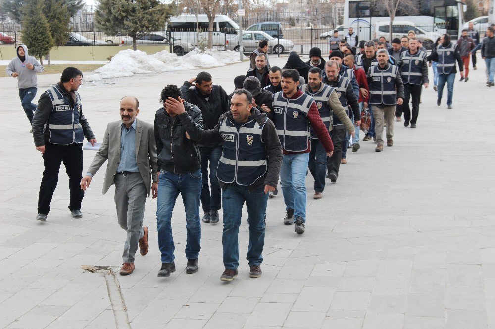 Konya’da Aranan 92 Kişi Yakalandı