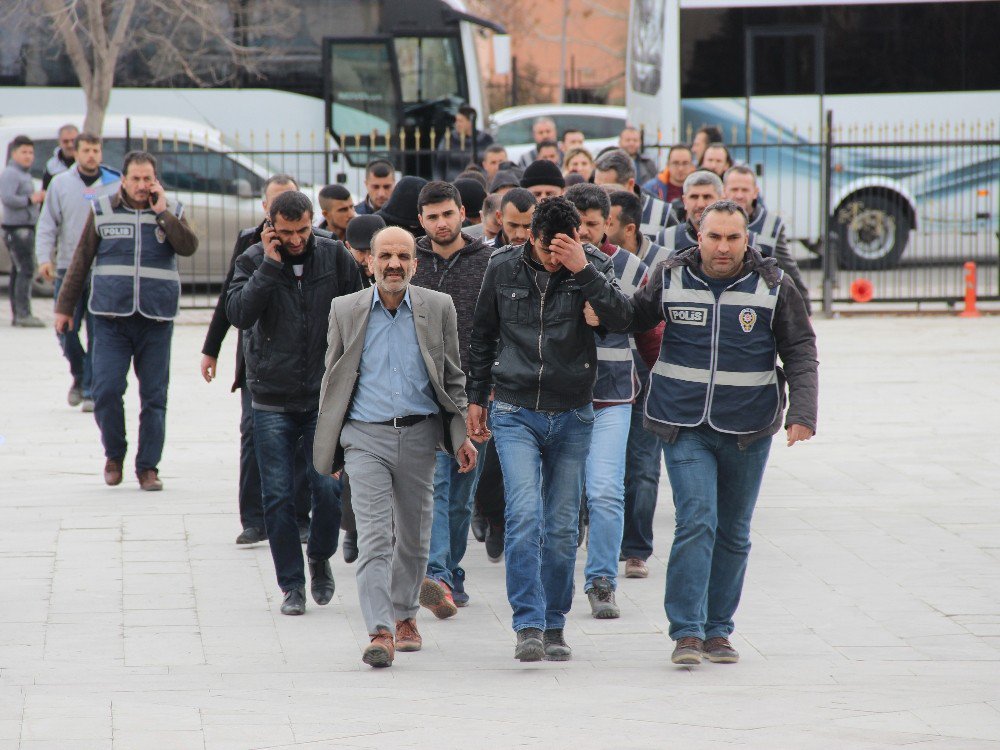 Konya’da Aranan 92 Kişi Yakalandı