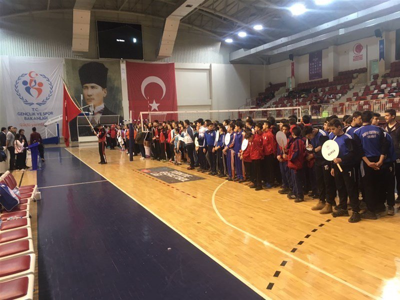 Tekirdağ Voleybol Yıldız Erkek Takımından Büyük Başarı