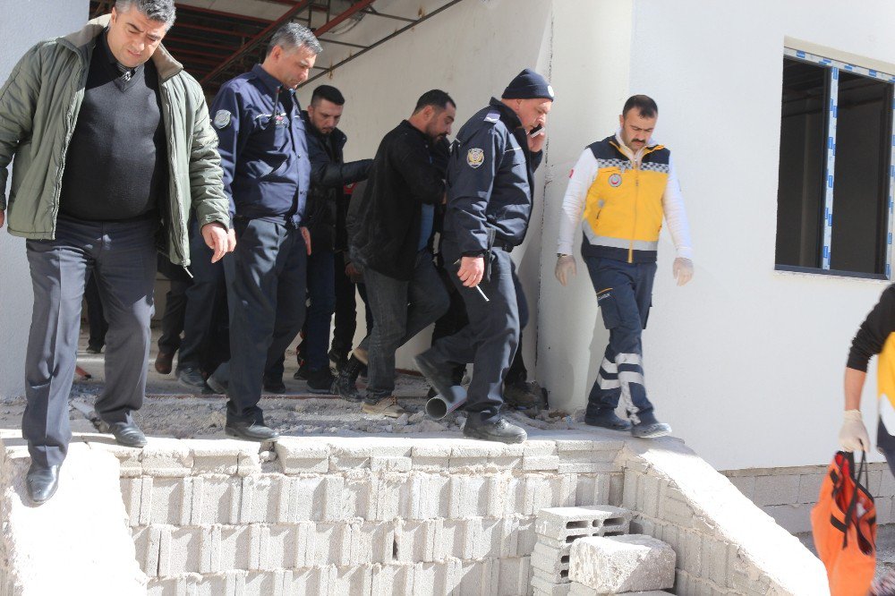 Kocasından Ayrılmak İstemeyen Öğretmen İntihar Etmek İstedi