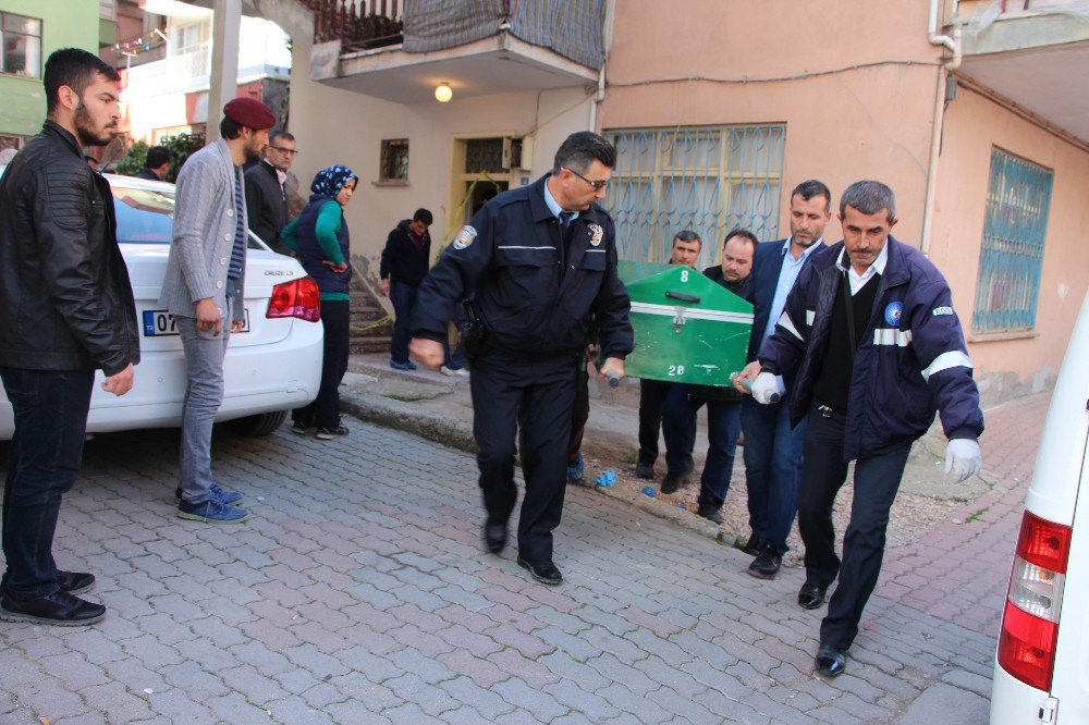 Antalya’da Şüpheli Ölüm