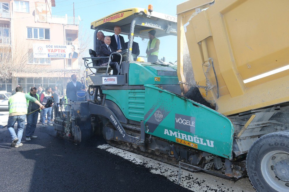 Denizli Büyükşehir’den İlçelere Sıcak Afsalt